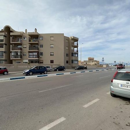Primera Linea De Playa Y Gibraltar A 5 Minutos La Línea de la Concepción Exterior foto